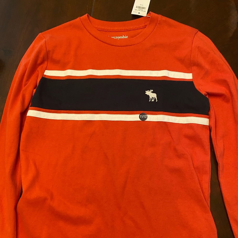 Abercrombie kids long sleeve shirt NWT size 11/12